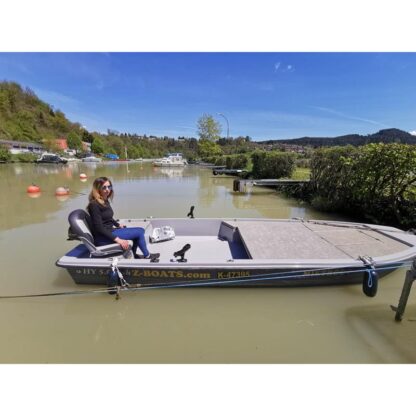 Mietboot HY Fish 5.0, Freizeitboot mit Elektromotor und Trailer – Bild 3