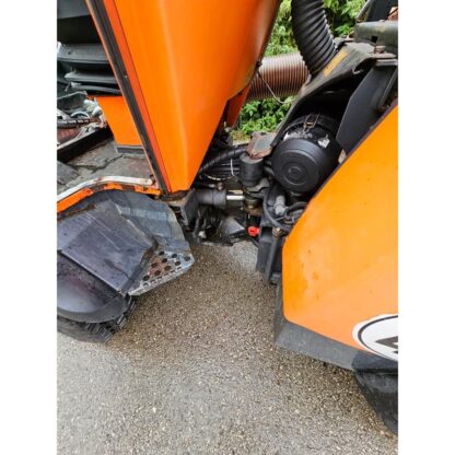 Kommunalmaschine Holder C250 mit umfangreicher Ausstattung für Sommer und Winterdienste (Nettopreis: € 23.990,-) – Bild 7