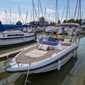 Trident 530 SUNDECK