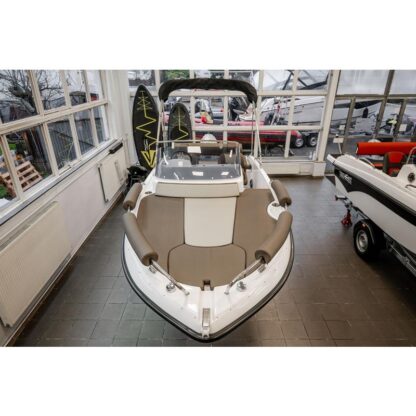 Trident 530 SUNDECK – Bild 6