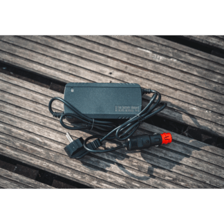 Ladegerät 12V 5A für 30Ah Voltacase Outdoor-Gehäuse