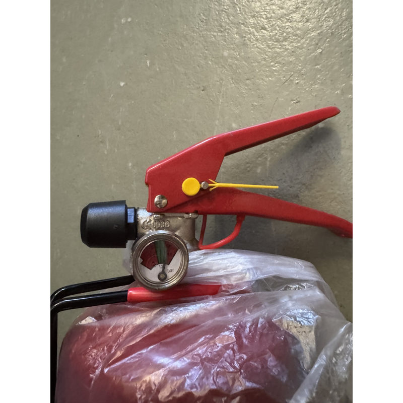 Feuerlöscher 2lt für Li-ION Batterie – Bild 3