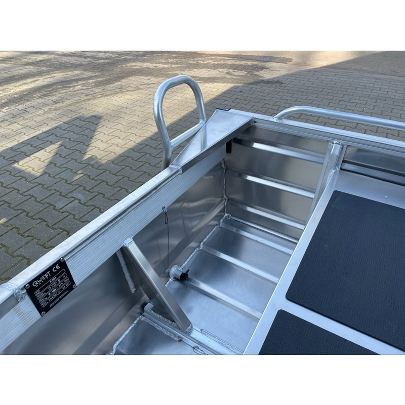 Qwest Marine Jon F401A (Pulverbeschichtet) – Bild 3