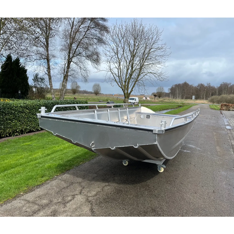 Qwest Marine Jon F535 – Bild 5